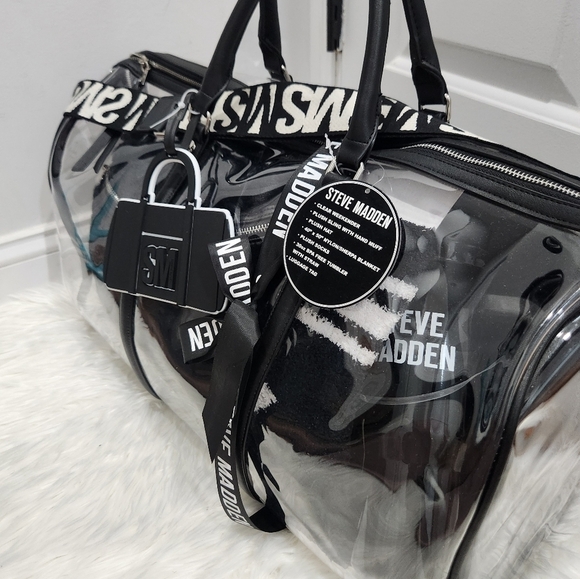 🔹️Steve Madden  🔹 Black 6 PC Travel  clear Gift Set "the cozy set"  NWT.. - Picture 11 of 13